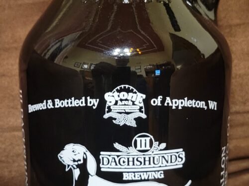 III DACHSHUNDS BREWING ANKLE BITER BROWN Draft beer tap handle. WISCONSIN